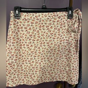 American Eagle brand, wrap flirty floral miniskirt, size small